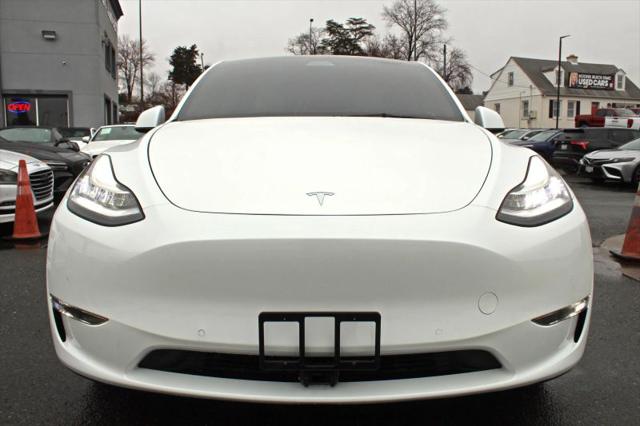 2022 Tesla Model Y Long Range Dual Motor All-Wheel Drive