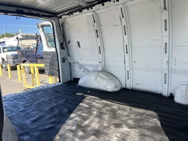 2013 GMC Savana 2500 Work Van