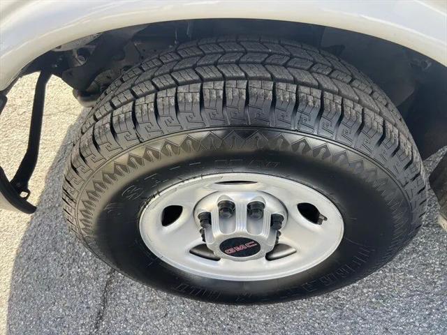 2013 GMC Savana 2500 Work Van