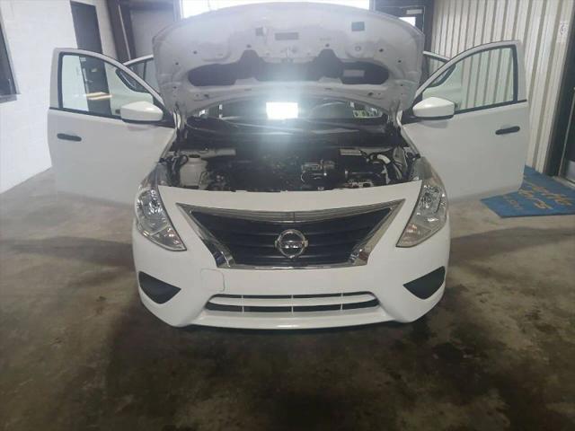 2017 Nissan Versa 1.6 S+
