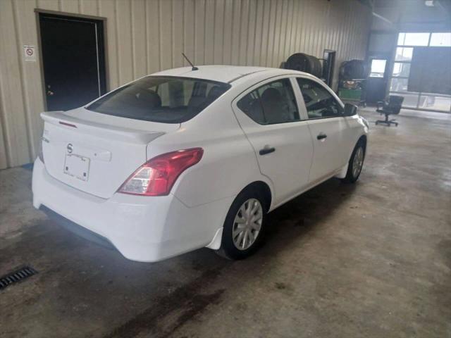 2017 Nissan Versa 1.6 S+