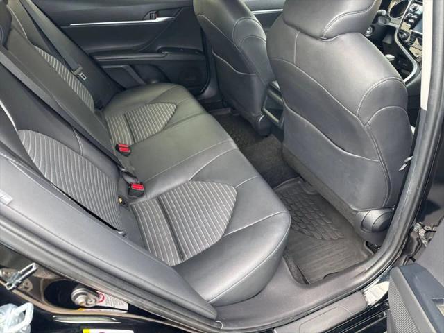 2018 Toyota Camry SE