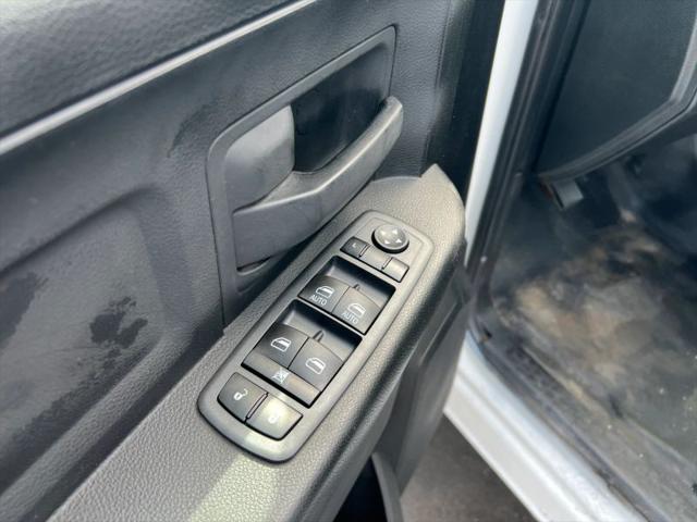 2015 Ram 5500 Tradesman/SLT/Laramie