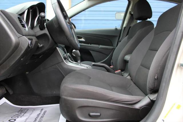 2015 Chevrolet Cruze 1LT Auto