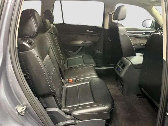 2022 Volkswagen Atlas 3.6L V6 SEL R-Line