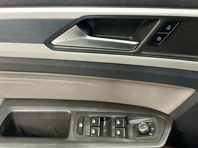 2022 Volkswagen Atlas 3.6L V6 SEL R-Line