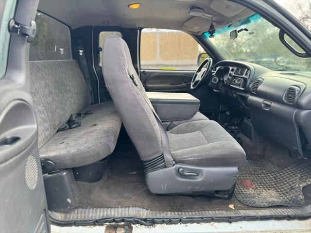 1999 Dodge Ram 2500 Base