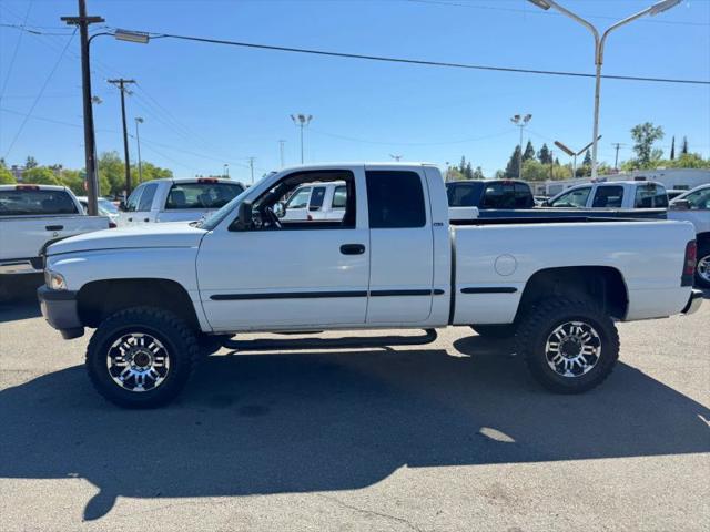 1999 Dodge Ram 2500 Base