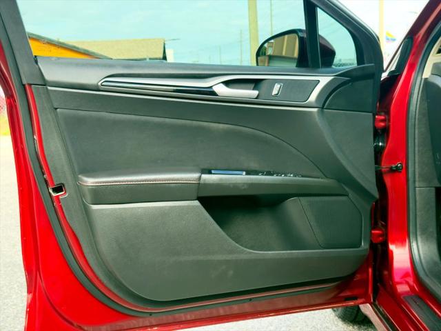 2016 Ford Fusion SE