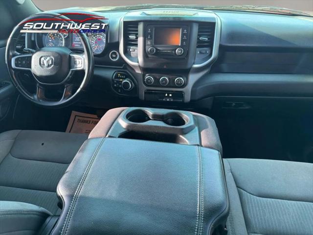 2022 Ram 1500 Big Horn Crew Cab 4x4 5'7" Box