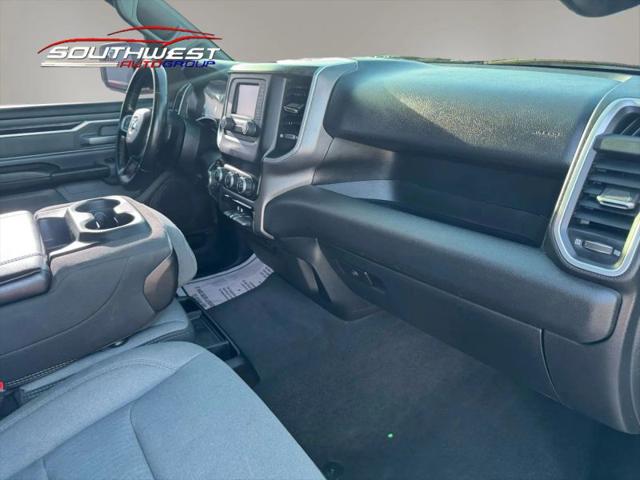2022 Ram 1500 Big Horn Crew Cab 4x4 5'7" Box