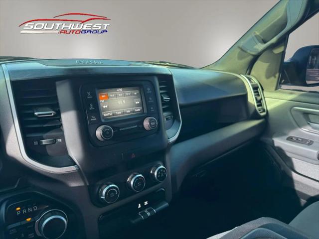 2022 Ram 1500 Big Horn Crew Cab 4x4 5'7" Box