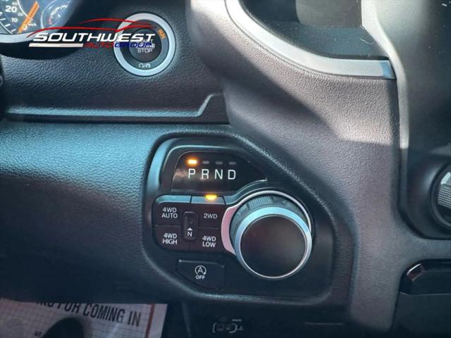 2022 Ram 1500 Big Horn Crew Cab 4x4 5'7" Box