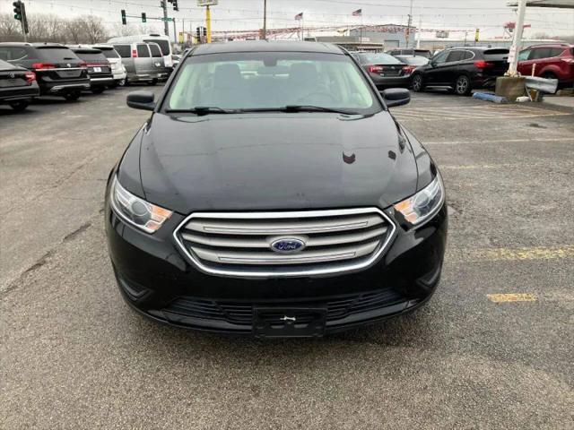 2018 Ford Taurus SE