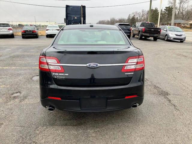 2018 Ford Taurus SE