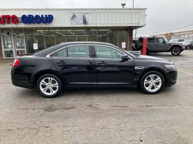 2018 Ford Taurus SE