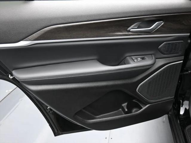 2026 Jeep Grand Cherokee L Limited 4x4