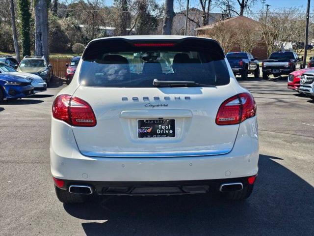 2012 Porsche Cayenne Base