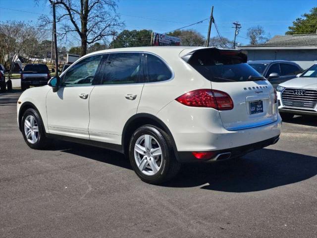 2012 Porsche Cayenne Base