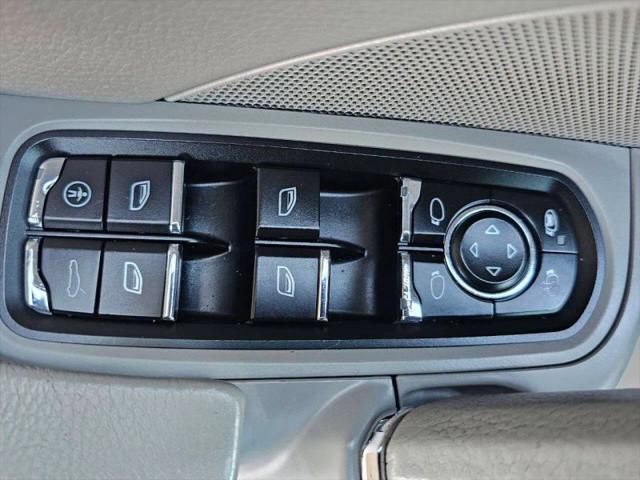 2012 Porsche Cayenne Base