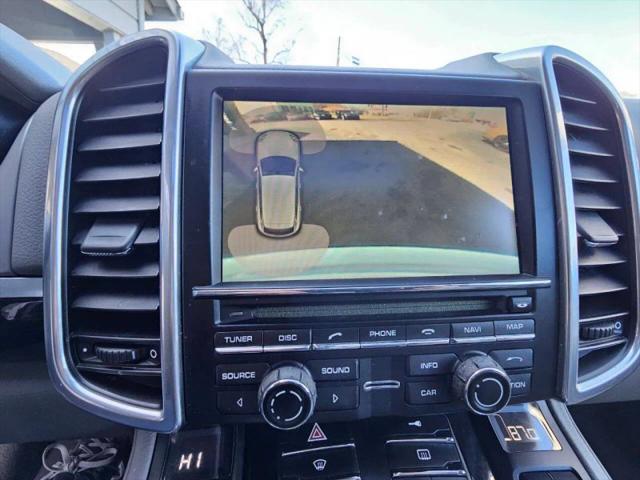 2012 Porsche Cayenne Base