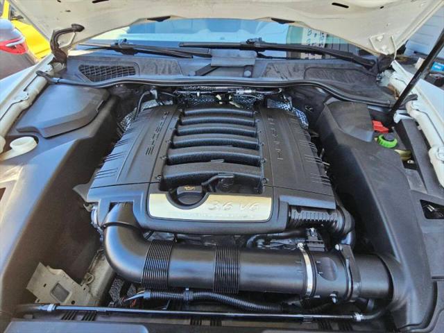 2012 Porsche Cayenne Base