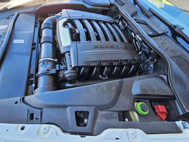 2012 Porsche Cayenne Base