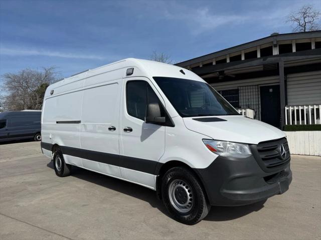 2021 Mercedes-Benz Sprinter 2500 High Roof I4