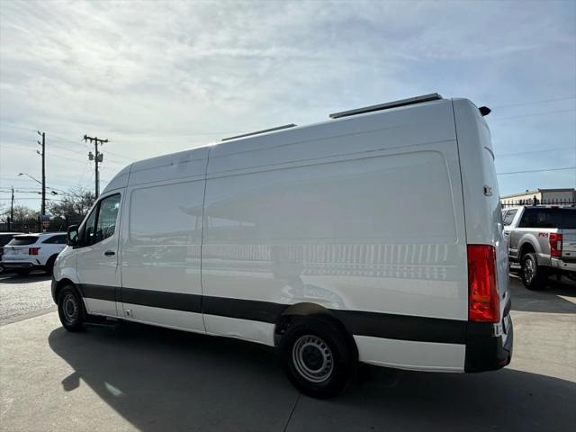 2021 Mercedes-Benz Sprinter 2500 High Roof I4