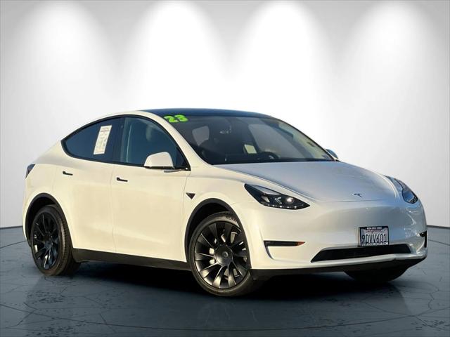 2023 Tesla Model Y Long Range Dual Motor All-Wheel Drive