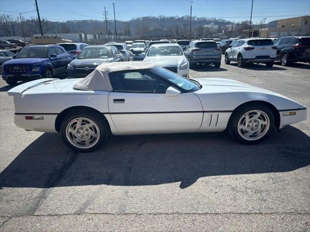 1990 Chevrolet Corvette 2dr Convertible