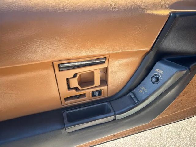 1990 Chevrolet Corvette 2dr Convertible