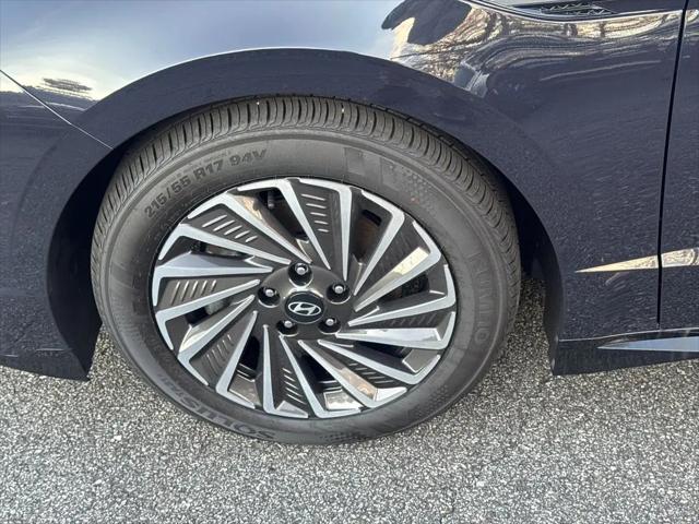 2025 Hyundai Sonata Hybrid SEL