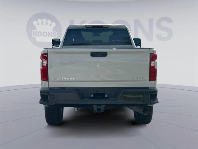 2026 Chevrolet Silverado 2500HD Crew Cab, Long Bed, Custom, 4WD
