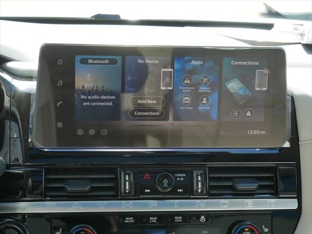 2026 Nissan Pathfinder SL