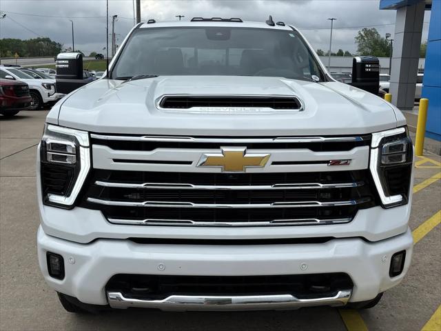 2025 Chevrolet Silverado 2500HD 4WD Crew Cab Standard Bed LT