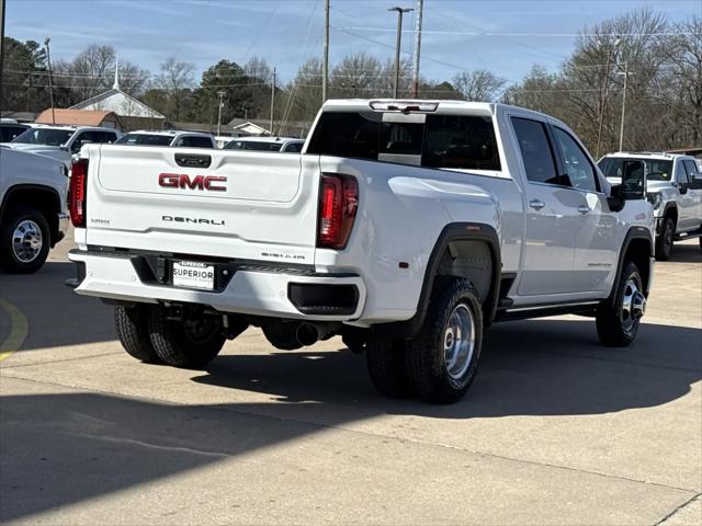 2022 GMC Sierra 3500HD 4WD Crew Cab Long Bed Denali