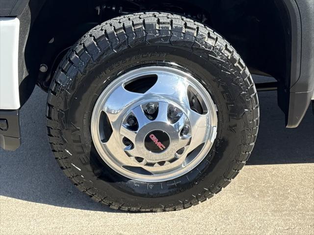 2022 GMC Sierra 3500HD 4WD Crew Cab Long Bed Denali