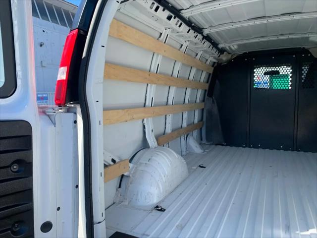 2024 GMC Savana Cargo RWD 2500 Regular Wheelbase Work Van