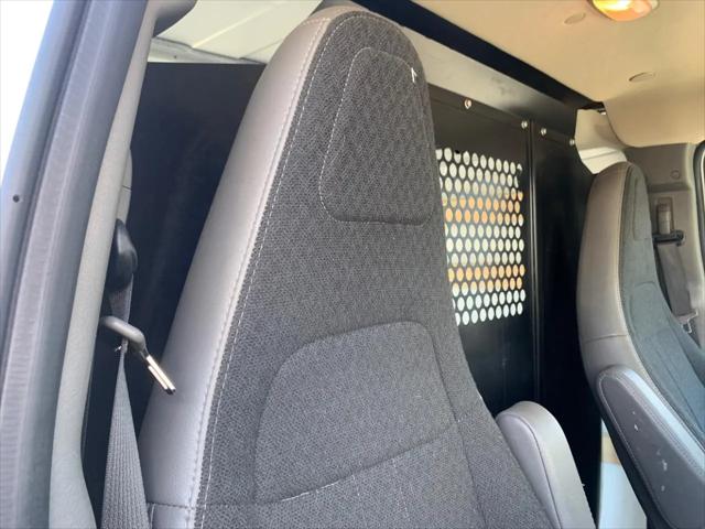 2024 GMC Savana Cargo RWD 2500 Regular Wheelbase Work Van