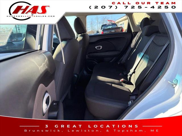 2016 Kia Soul Base