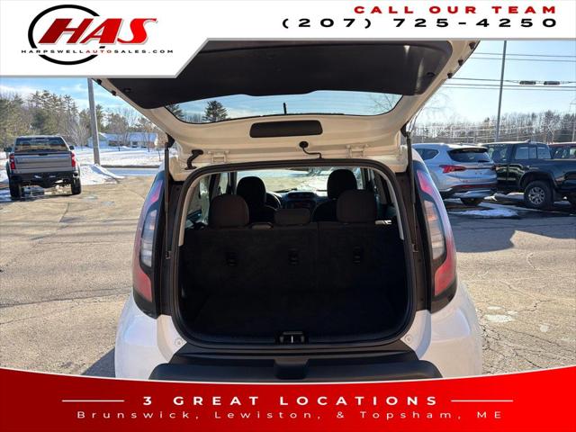 2016 Kia Soul Base