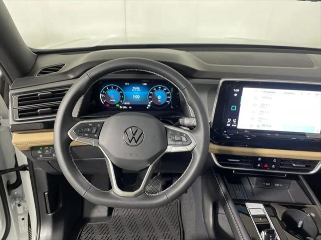 2026 Volkswagen Atlas Cross Sport SE with Technology