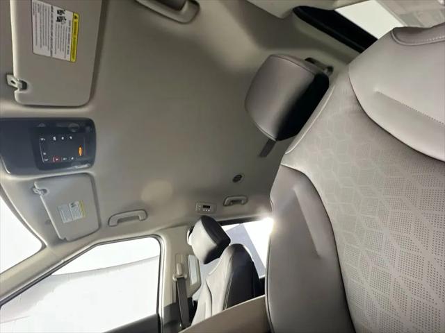 2026 Kia Carnival MPV LXS