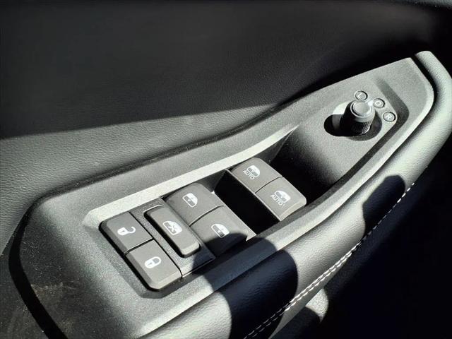 2026 Jeep Grand Cherokee Altitude 4x2