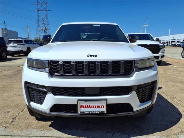 2026 Jeep Grand Cherokee Altitude 4x2