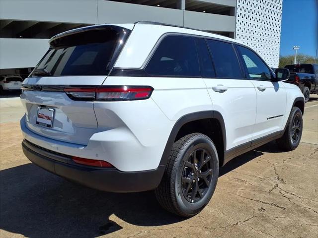 2026 Jeep Grand Cherokee Altitude 4x2