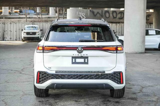 2026 Volkswagen Tiguan SE R-Line Black