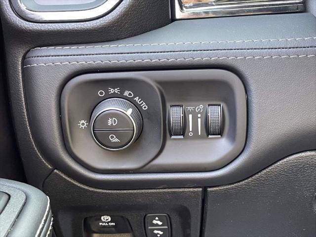 2026 Ram 1500 Limited Crew Cab 4x4 57 Box