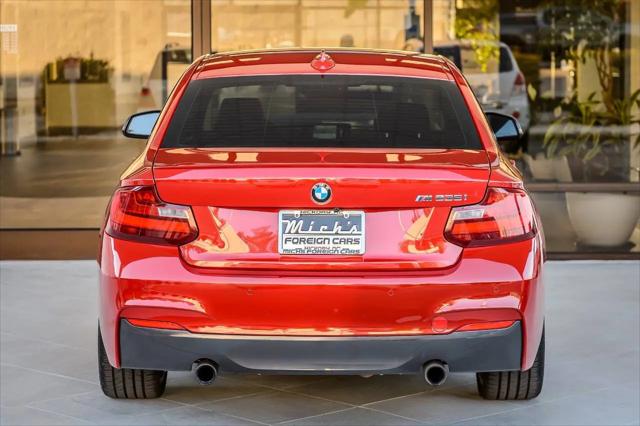 2016 BMW M2 M235i